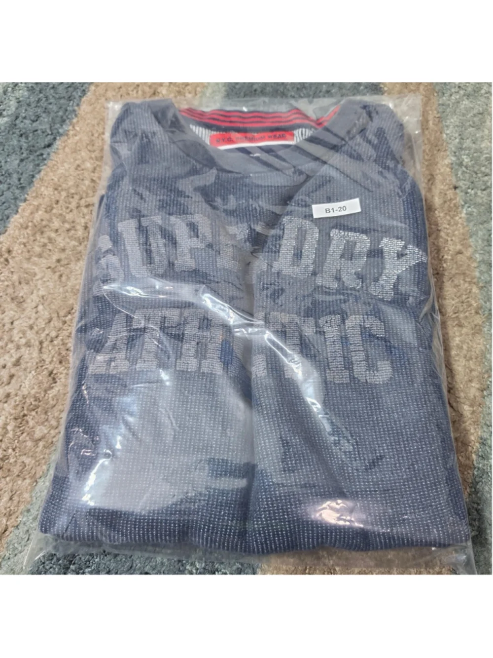 Superdry Athletic Sweatshirt Mens 2XL Gray Waffle Knit Crewneck Spellout Logo - Picture 9 of 9